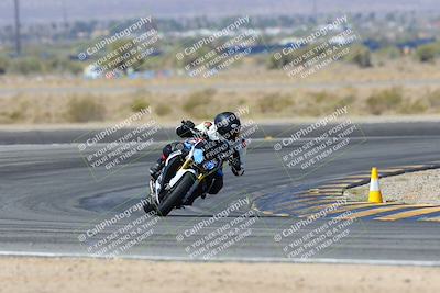 media/Mar-24-2025-Moto Forza (Mon) [[57ce5c5cff]]/3-Beginner Group/Session 2 (Turn 11)/